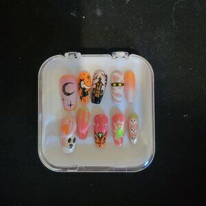 Halloween Press on nsils